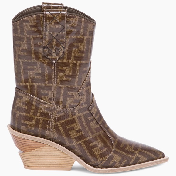 Fendi Western Boots - Heeled Logo Leather Cowboy Boots - Picture 2 of 16
